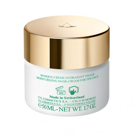 Moisturizing With A Mask | Valmont