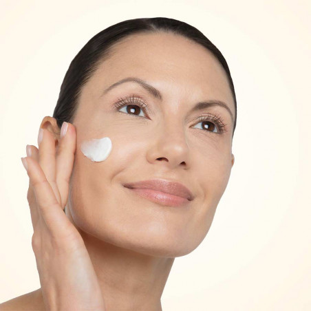 V Lift Cream | Valmont